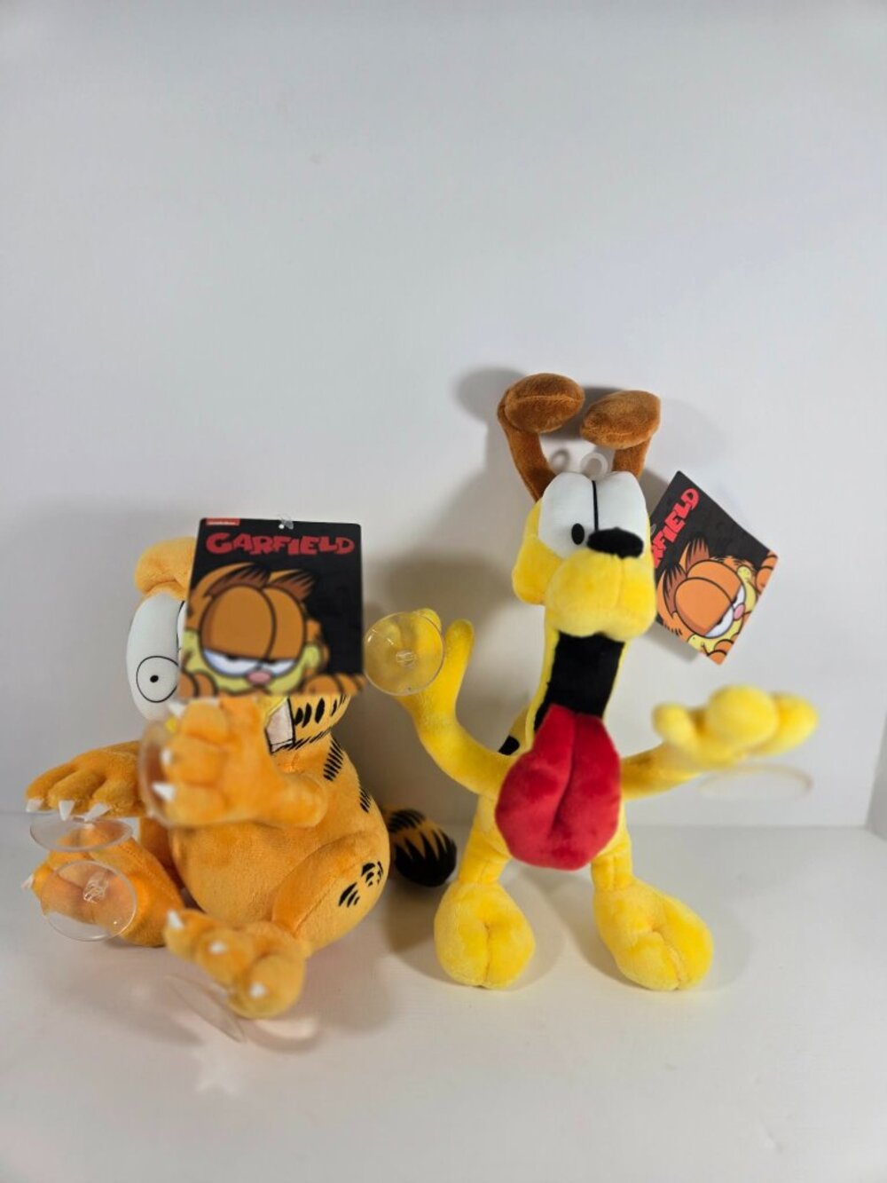 Kidrobot Garfield & Odie Suction Cup Window Clinger Plush 8" Set of 2 - Picture 3 of 3